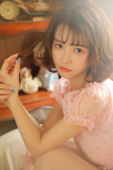 卡特里娜 宝登
